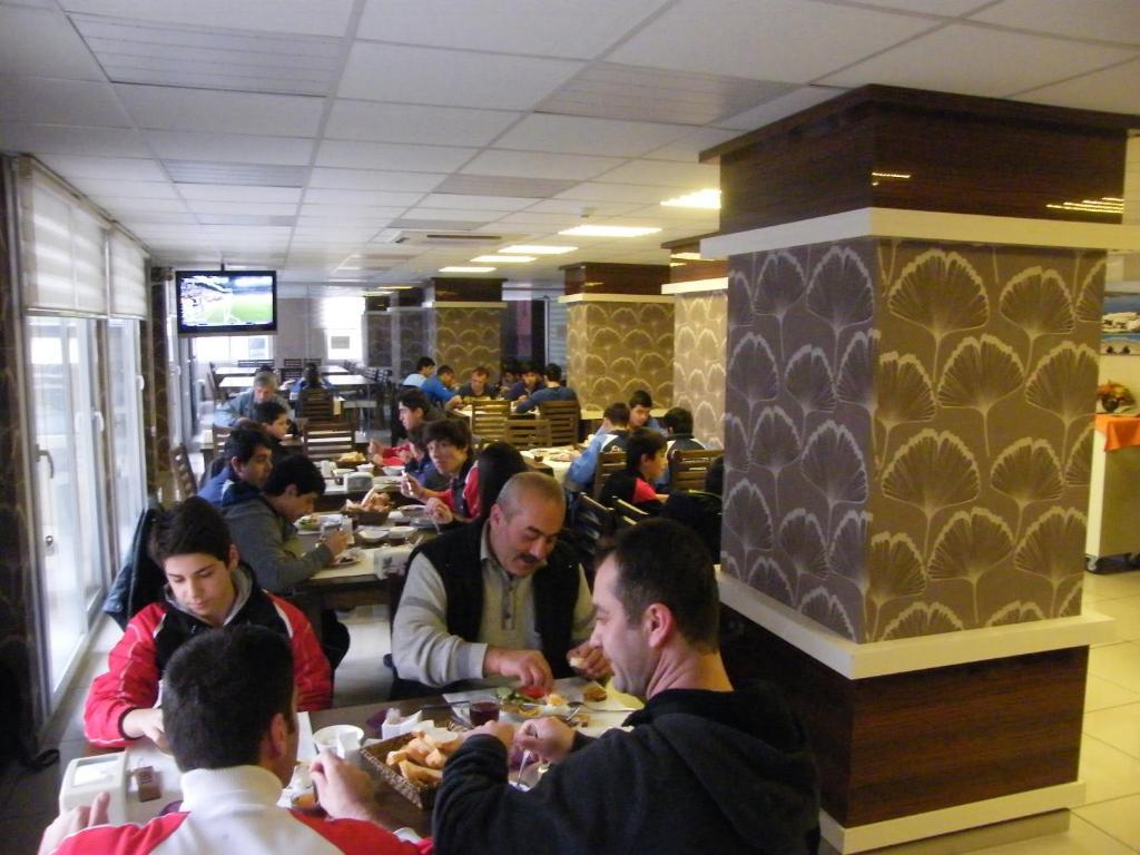 Egemen Hotel Mersin  Exterior foto